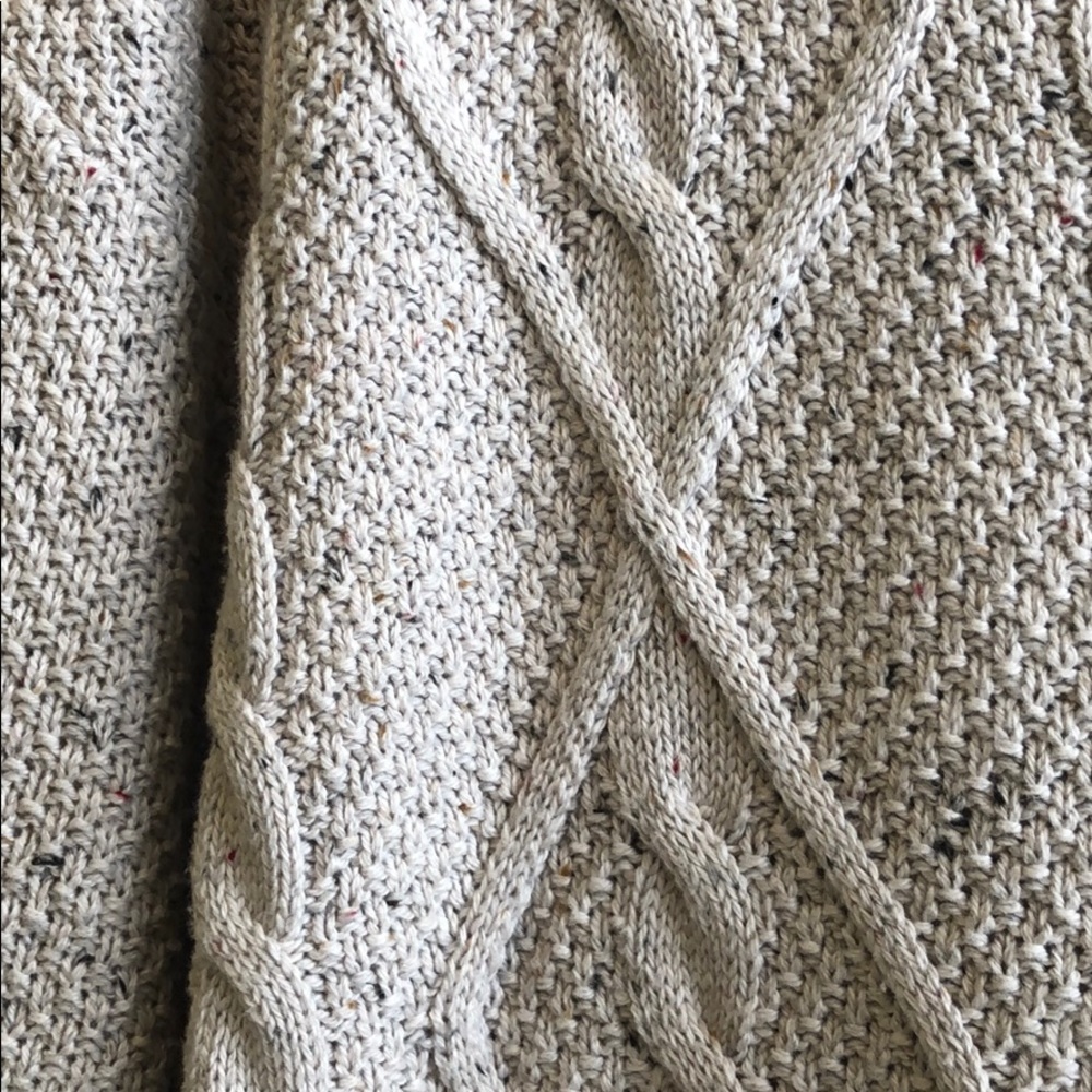 Sweater - Picture 3 of 4